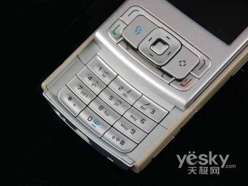 {六合彩}(诺基亚n95玩游戏怎么样)