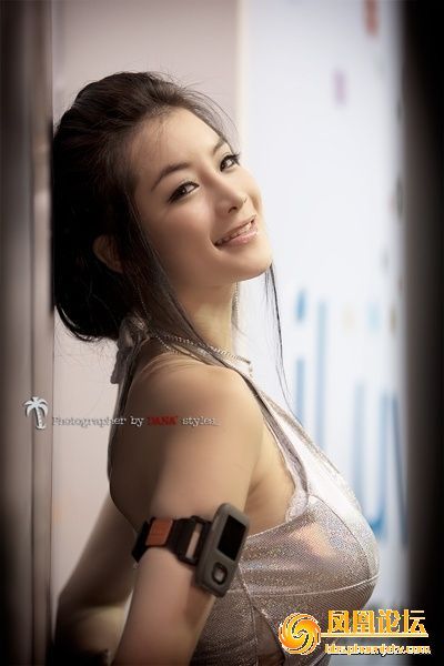 韩国第一美女的简单介绍 韩国第一美女的简单介绍