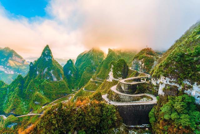 {投注}(国内自驾游去哪里好玩)